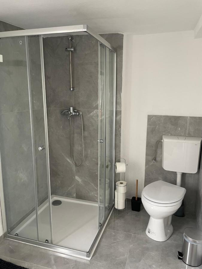 Ferienwohnung Monteurwohnungen Kassel Zentral Lll Exteriör bild